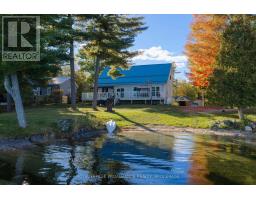 59 WEST SHORE LANE, Frontenac, Ontario