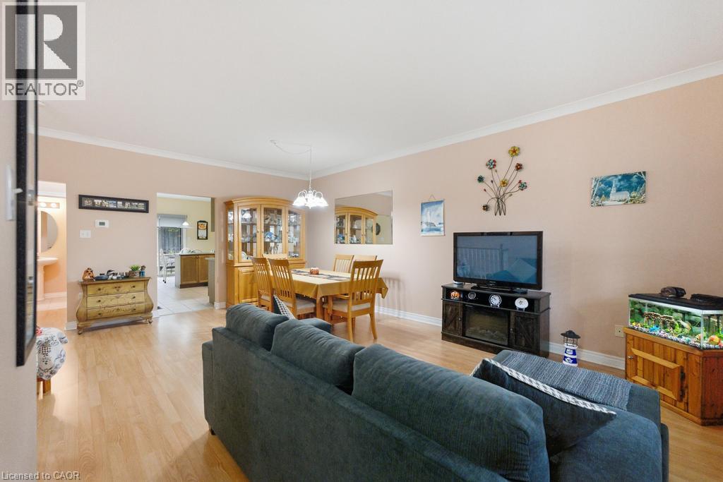 34 Southbrook Drive Unit# 7, Binbrook, Ontario  L0R 2C0 - Photo 3 - 40868828