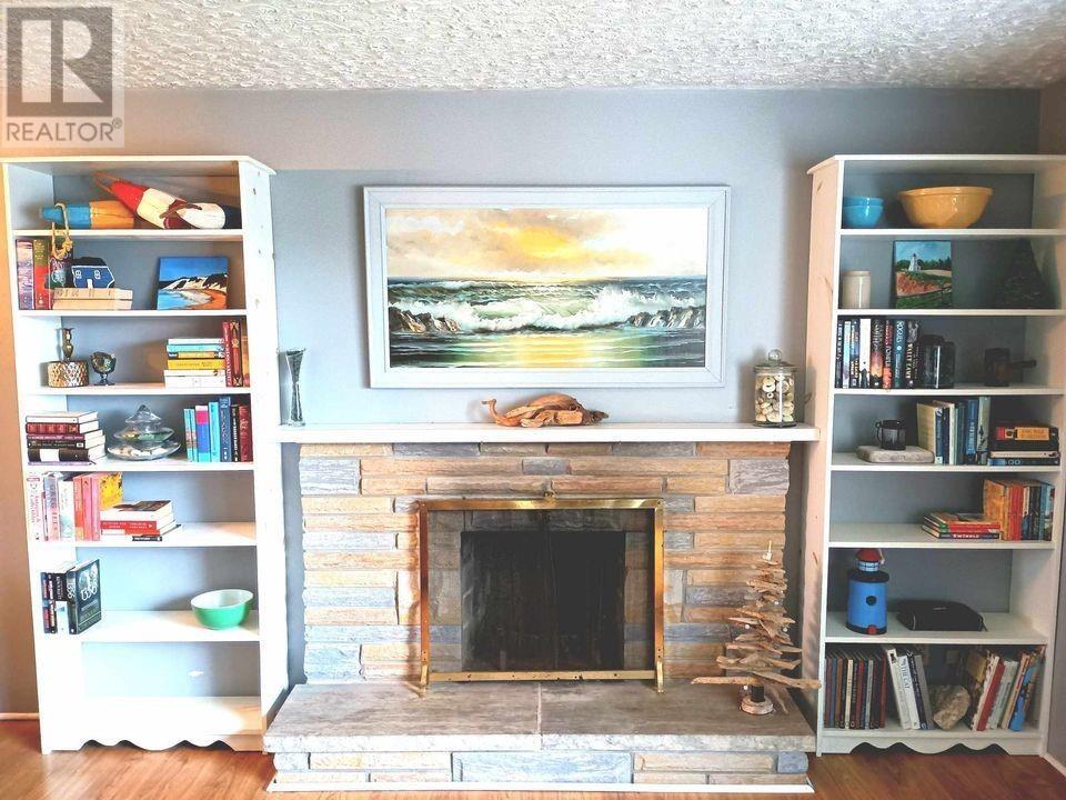 38 Beach Road, Eastport — photo 7