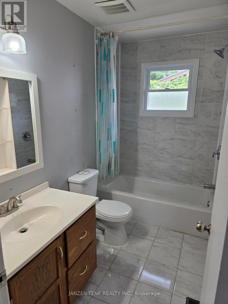 119 Moore Avenue, Aylmer, Ontario  N5H 2Z8 - Photo 9 - X13860582