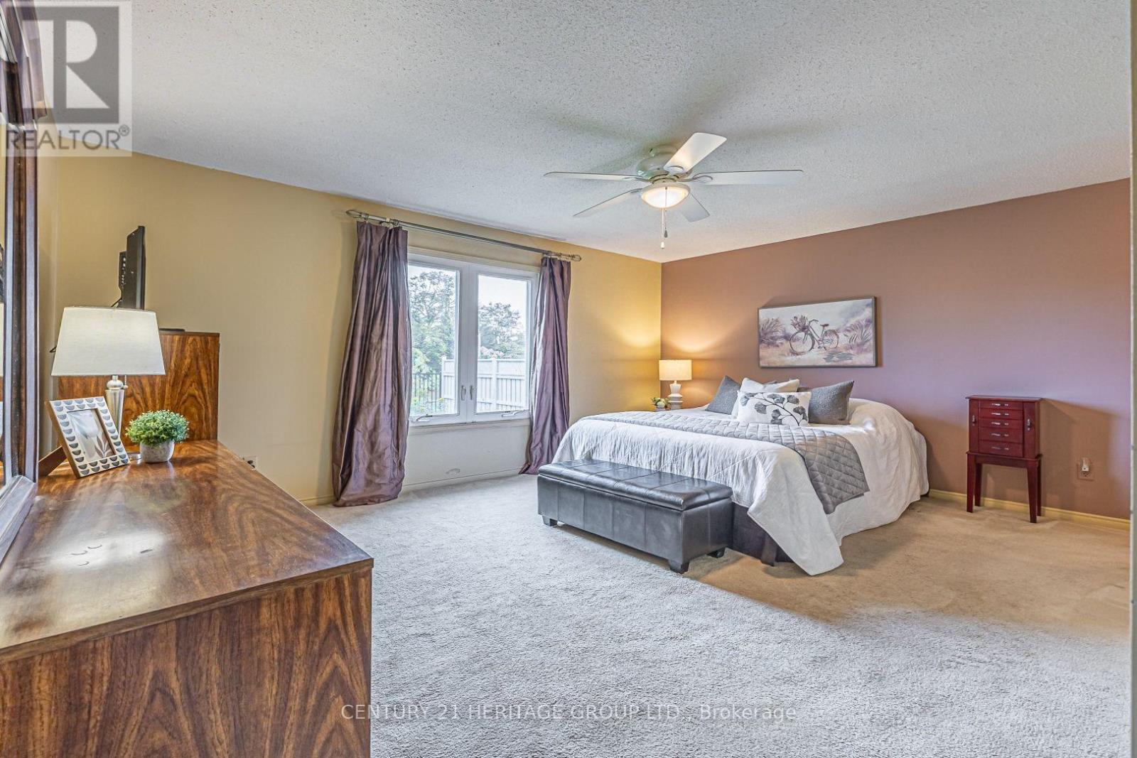 20 Simmons Crescent, Aurora, Ontario  L4G 6B5 - Photo 11 - N13860576
