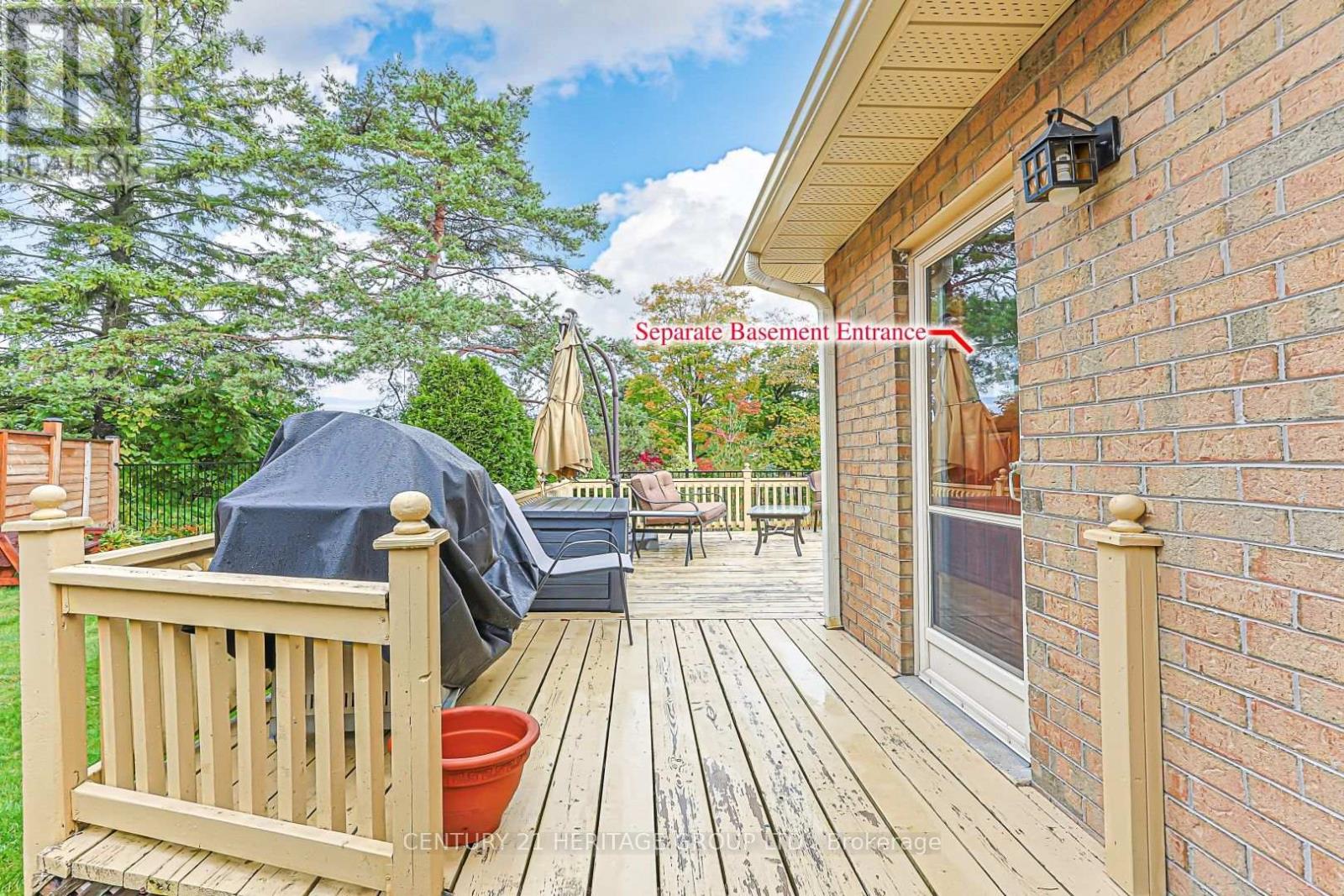 20 Simmons Crescent, Aurora, Ontario  L4G 6B5 - Photo 18 - N13860576