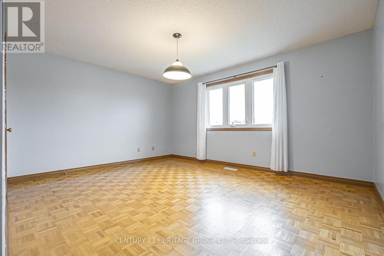 100 Adrianno Crescent, Vaughan, Ontario  L4L 5R6 - Photo 19 - N13860590