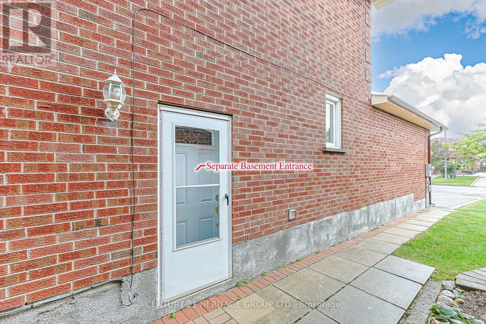 100 Adrianno Crescent, Vaughan, Ontario  L4L 5R6 - Photo 27 - N13860590