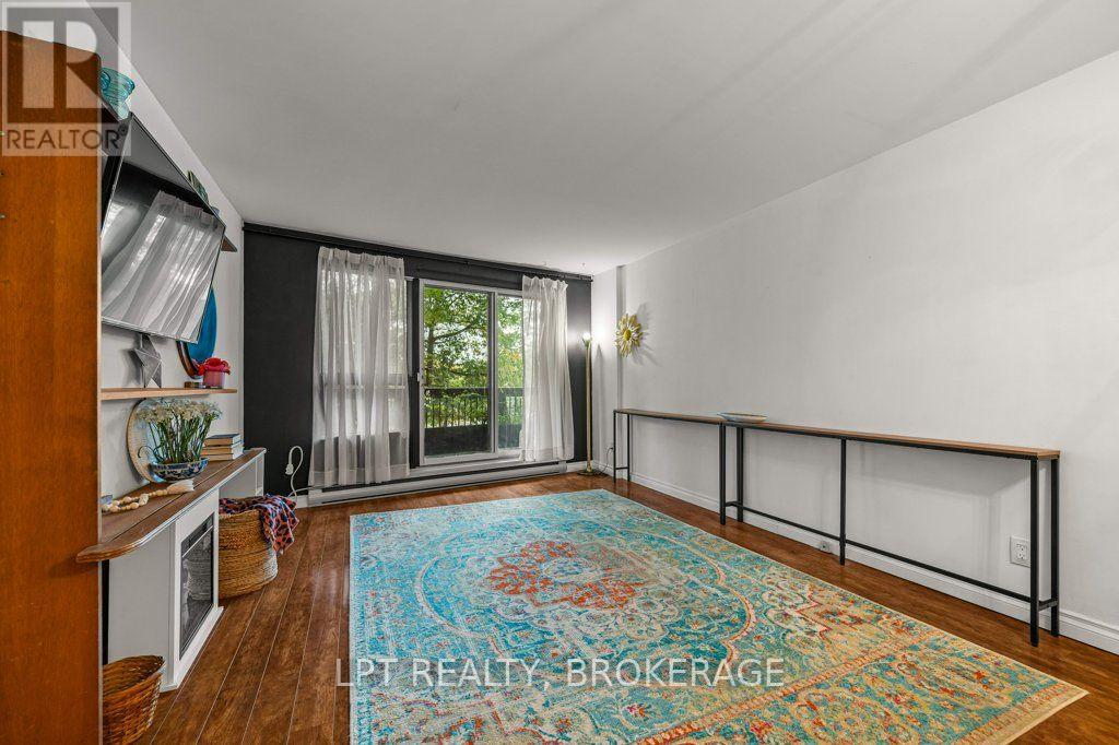 208 - 66 Greenview Drive, Kingston, Ontario  K7M 7C5 - Photo 4 - X13847320