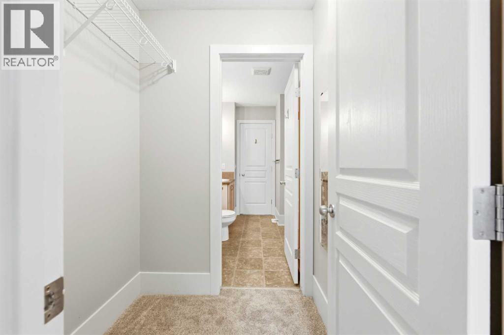 16 Cougartown Place SW, Calgary, Alberta  T3H 0A2 - Photo 30 - A2347508