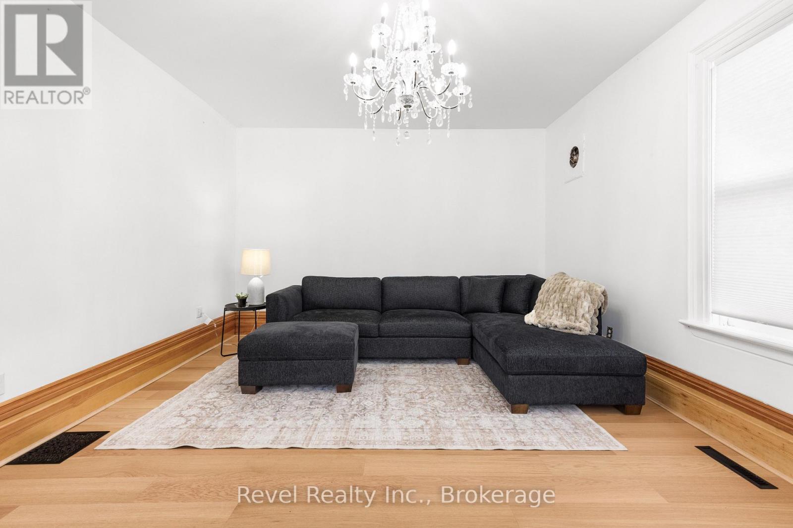 15578 Simcoe Street, Scugog, Ontario  L9L 1M2 - Photo 6 - E13860648