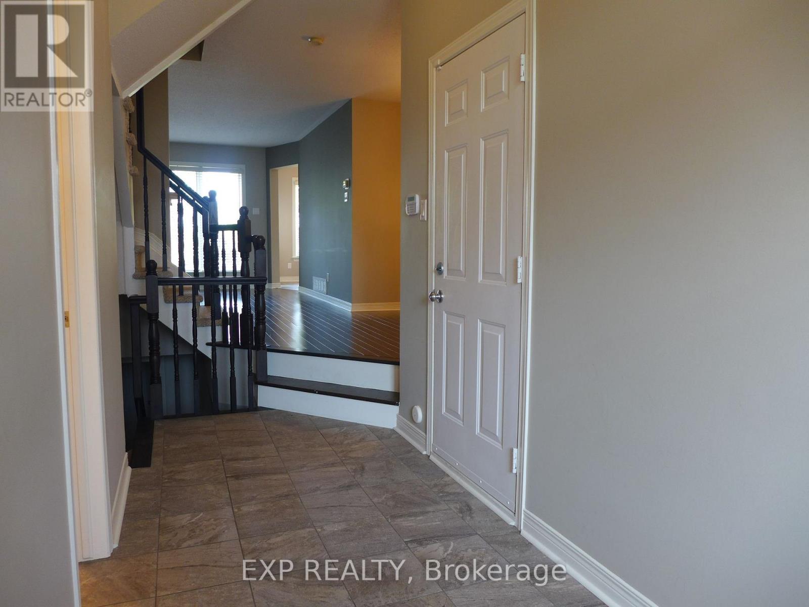 117 Thornbury Crescent, Ottawa, Ontario  K2G 6J1 - Photo 8 - X13860664