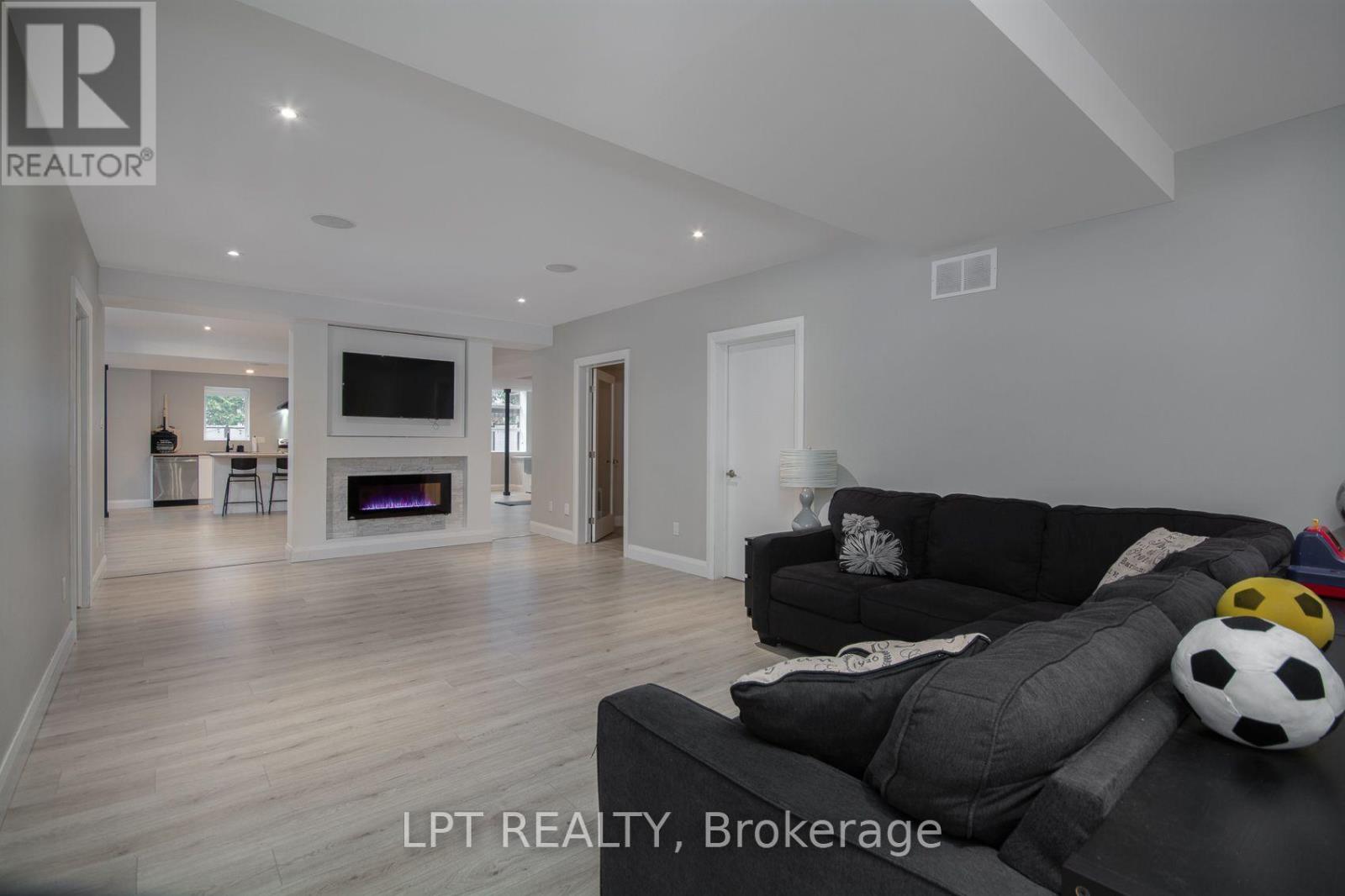 847 Walkley Road, Ottawa, Ontario  K1V 6R6 - Photo 39 - X13860692