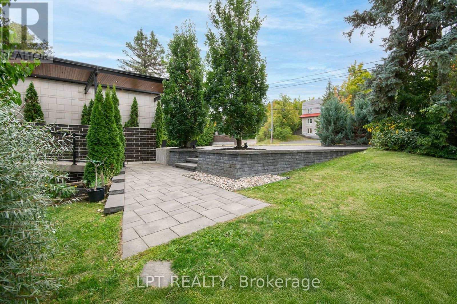 847 Walkley Road, Ottawa, Ontario  K1V 6R6 - Photo 7 - X13860692