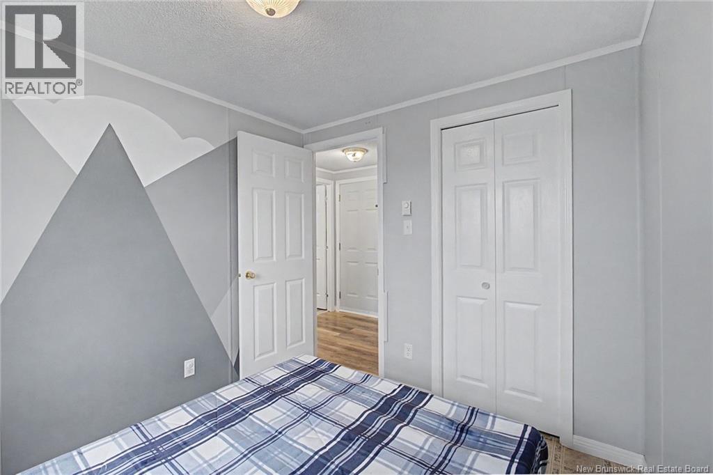 15 Senator Drive, Fredericton, New Brunswick  E3C 1L8 - Photo 31 - NB149087