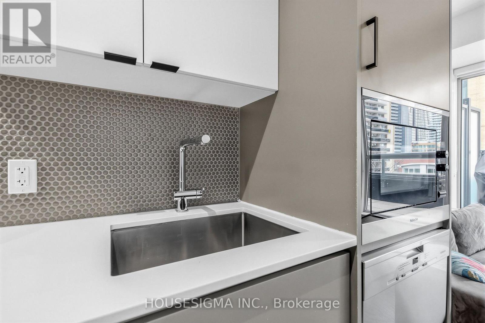 310 - 11 Lillian Street, Toronto, Ontario  M4S 2H7 - Photo 9 - C13860700