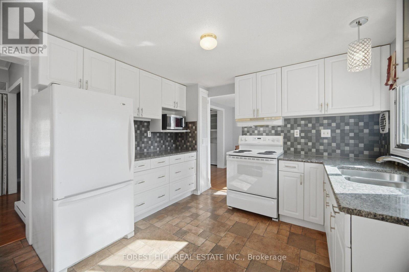 33 Rice Drive, King, Ontario  L0G 1T0 - Photo 8 - N13860634