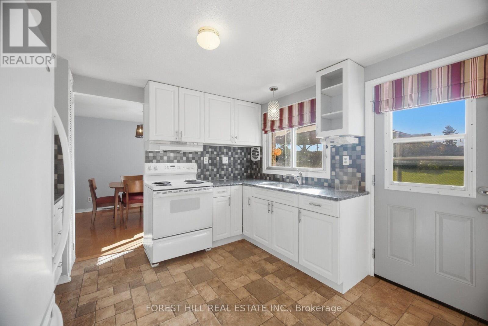 33 Rice Drive, King, Ontario  L0G 1T0 - Photo 9 - N13860634