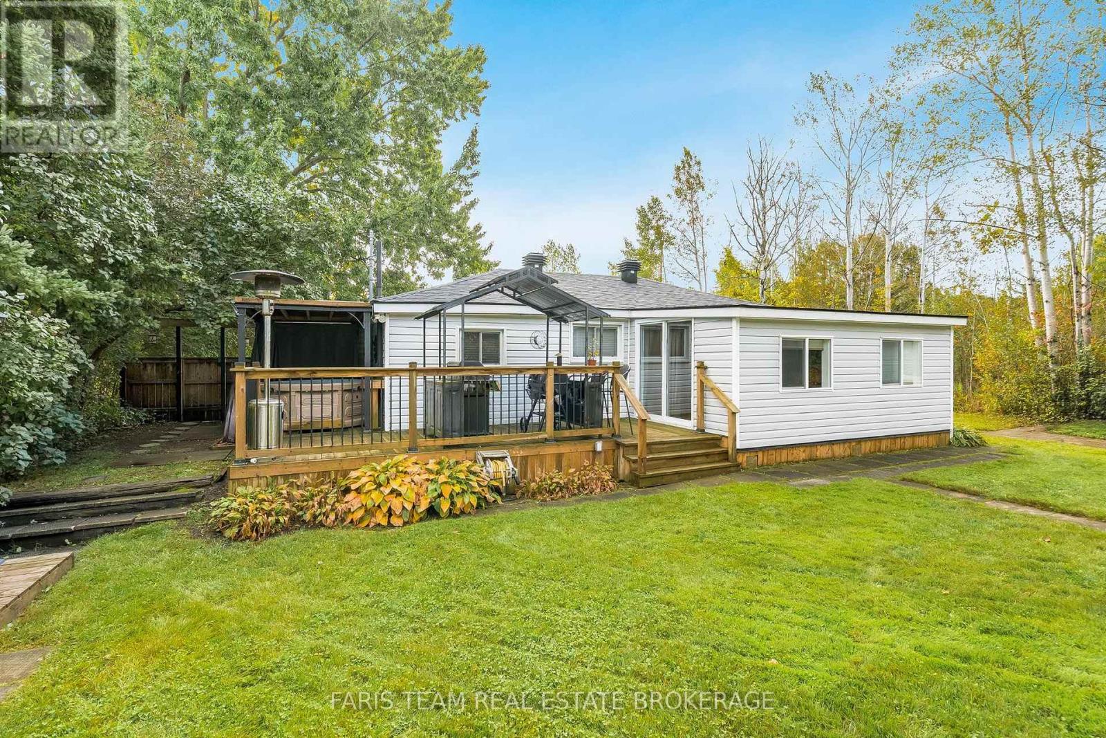244/250 Dignard Avenue, Tay (Port Mcnicoll), Ontario  L0K 1R0 - Photo 16 - S13860706