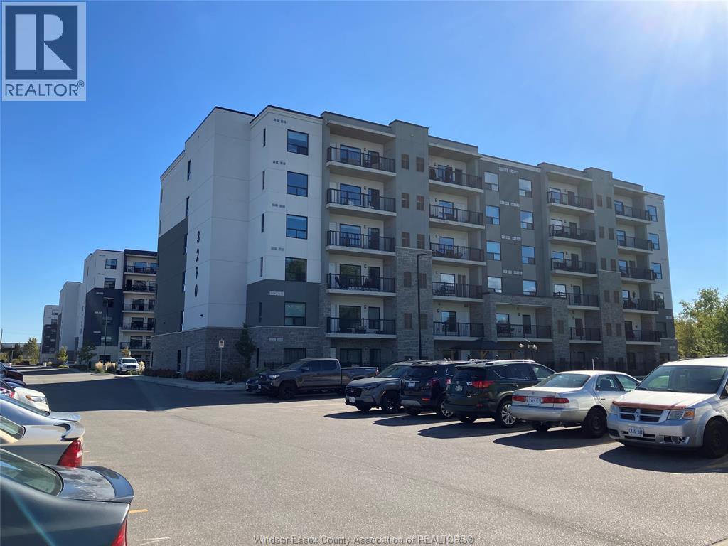 3290 STELLA CRESCENT Unit# 302, Windsor, Ontario