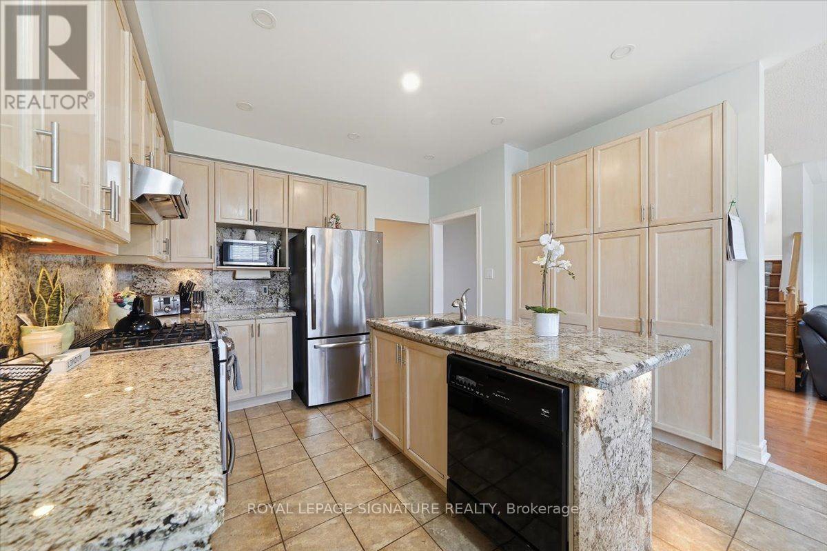 7010 Gooderham Estate Boulevard, Mississauga (Meadowvale Village), Ontario  L5W 1G1 - Photo 15 - W13860708