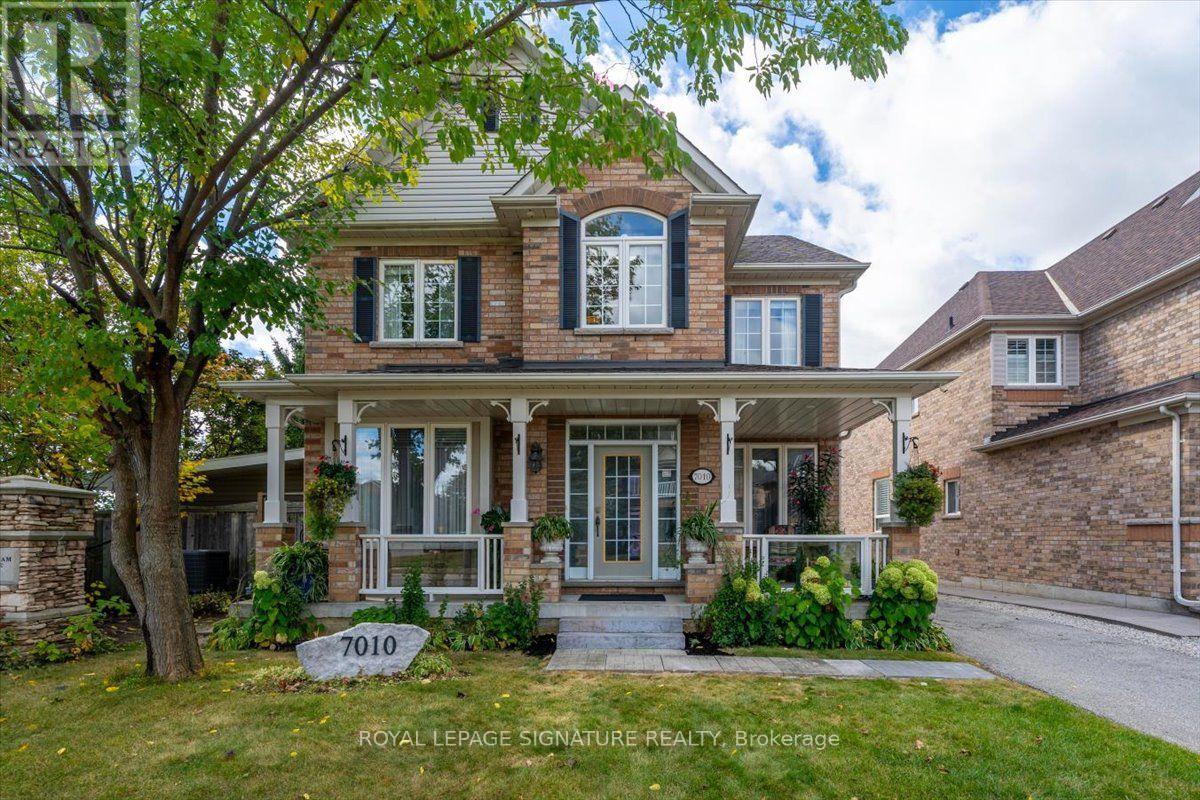 7010 Gooderham Estate Boulevard, Mississauga (Meadowvale Village), Ontario  L5W 1G1 - Photo 2 - W13860708