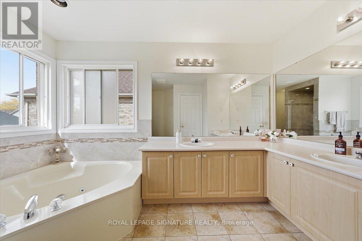 7010 Gooderham Estate Boulevard, Mississauga (Meadowvale Village), Ontario  L5W 1G1 - Photo 20 - W13860708