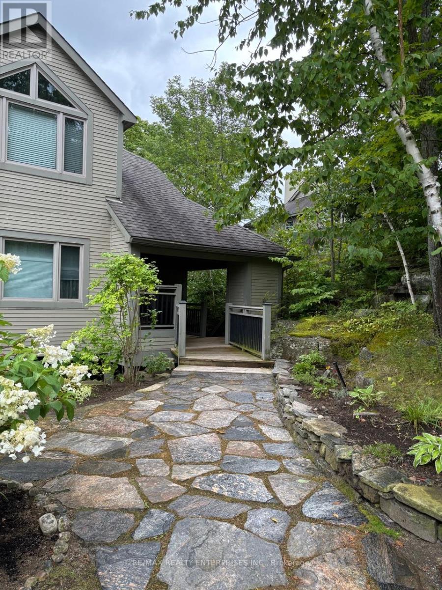 5 - 3421 GRANDVIEW FOREST HILL DRIVE Huntsville (Chaffey) Ontario Canada P1H2J5 3