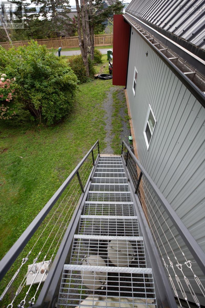 93 Hospital Road, Lunenburg, Nova Scotia  B0J 2C0 - Photo 18 - 202624710