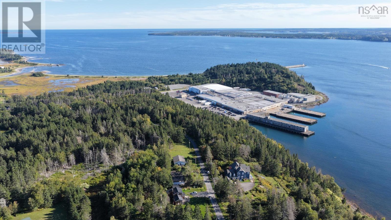 93 Hospital Road, Lunenburg, Nova Scotia  B0J 2C0 - Photo 29 - 202624710