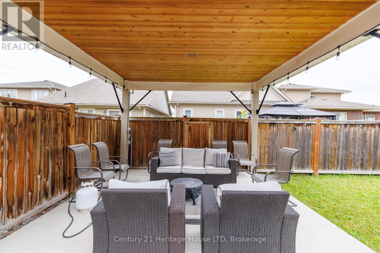 7 Kenmar Court, St. Catharines, Ontario  L2P 0E4 - Photo 34 - X13847906