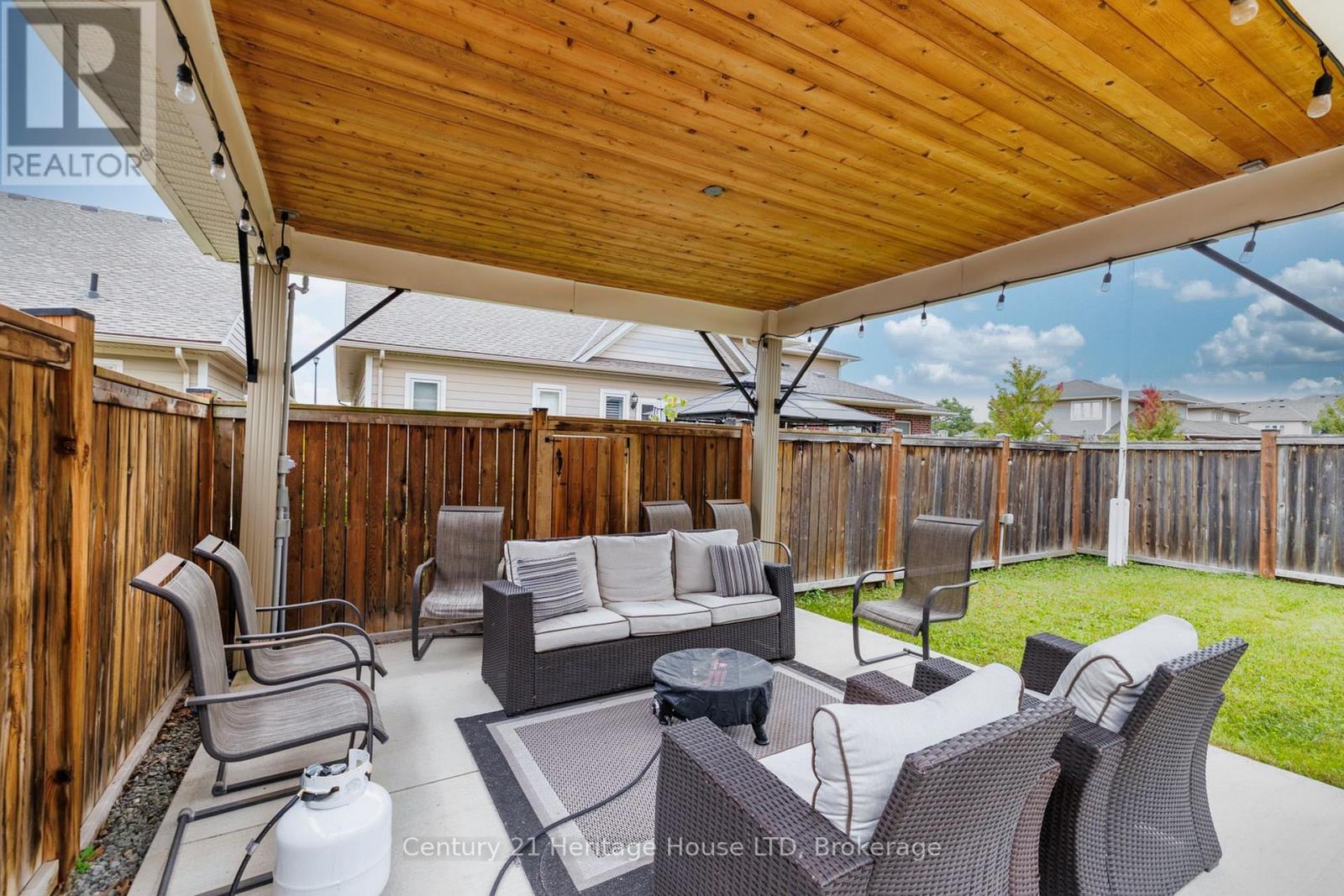 7 Kenmar Court, St. Catharines, Ontario  L2P 0E4 - Photo 35 - X13847906