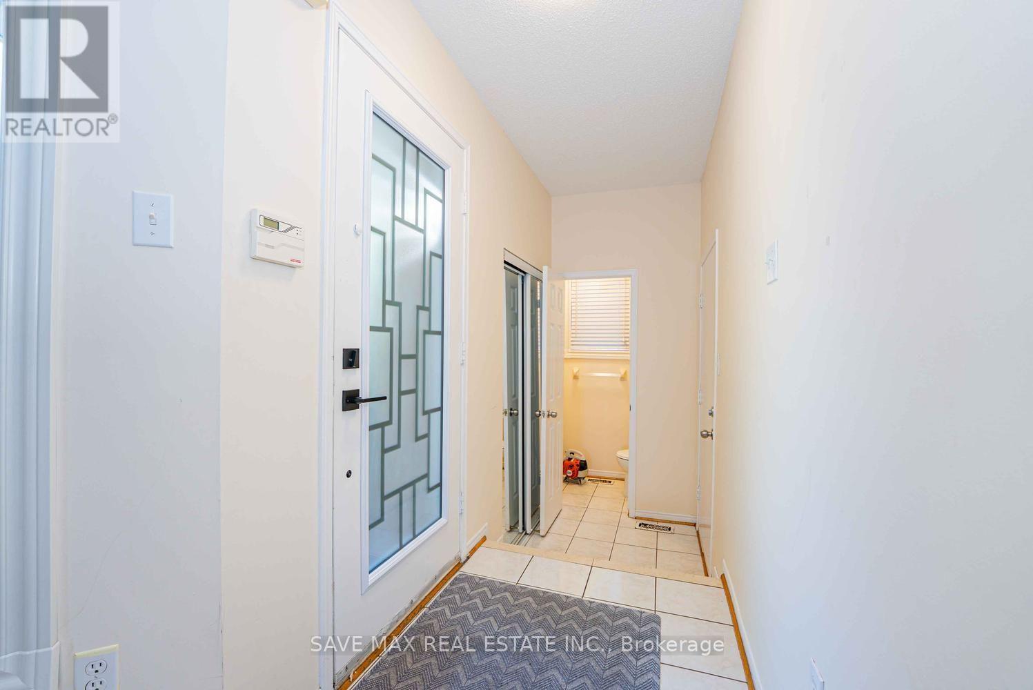 1 Kitto Court, Brampton, Ontario  L6Y 4Z2 - Photo 6 - W13789520