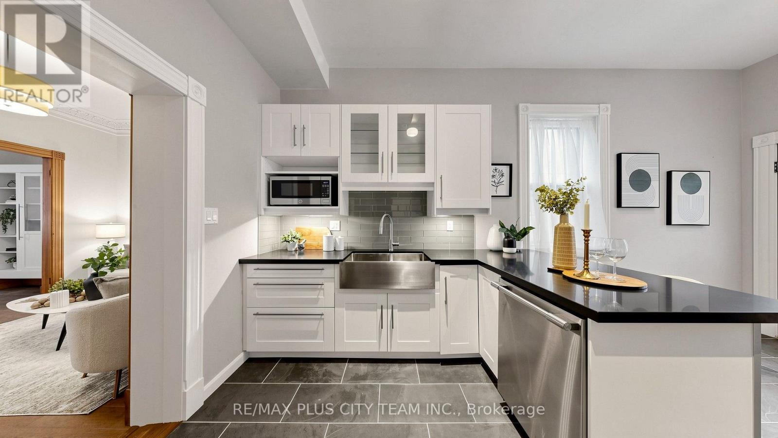 201 Seaton Street, Toronto, Ontario  M5A 2T5 - Photo 17 - C13849994