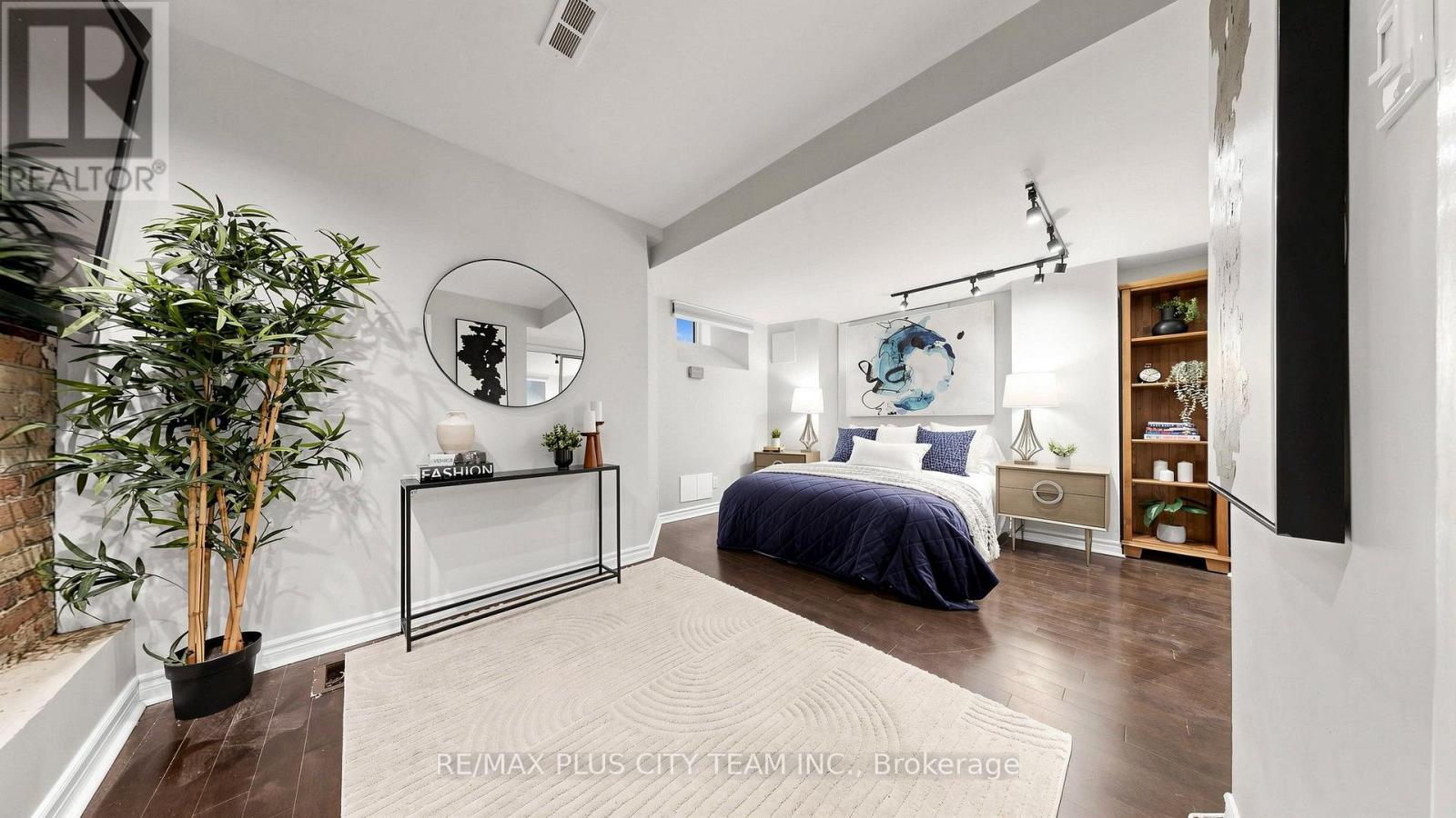 201 Seaton Street, Toronto, Ontario  M5A 2T5 - Photo 21 - C13849994
