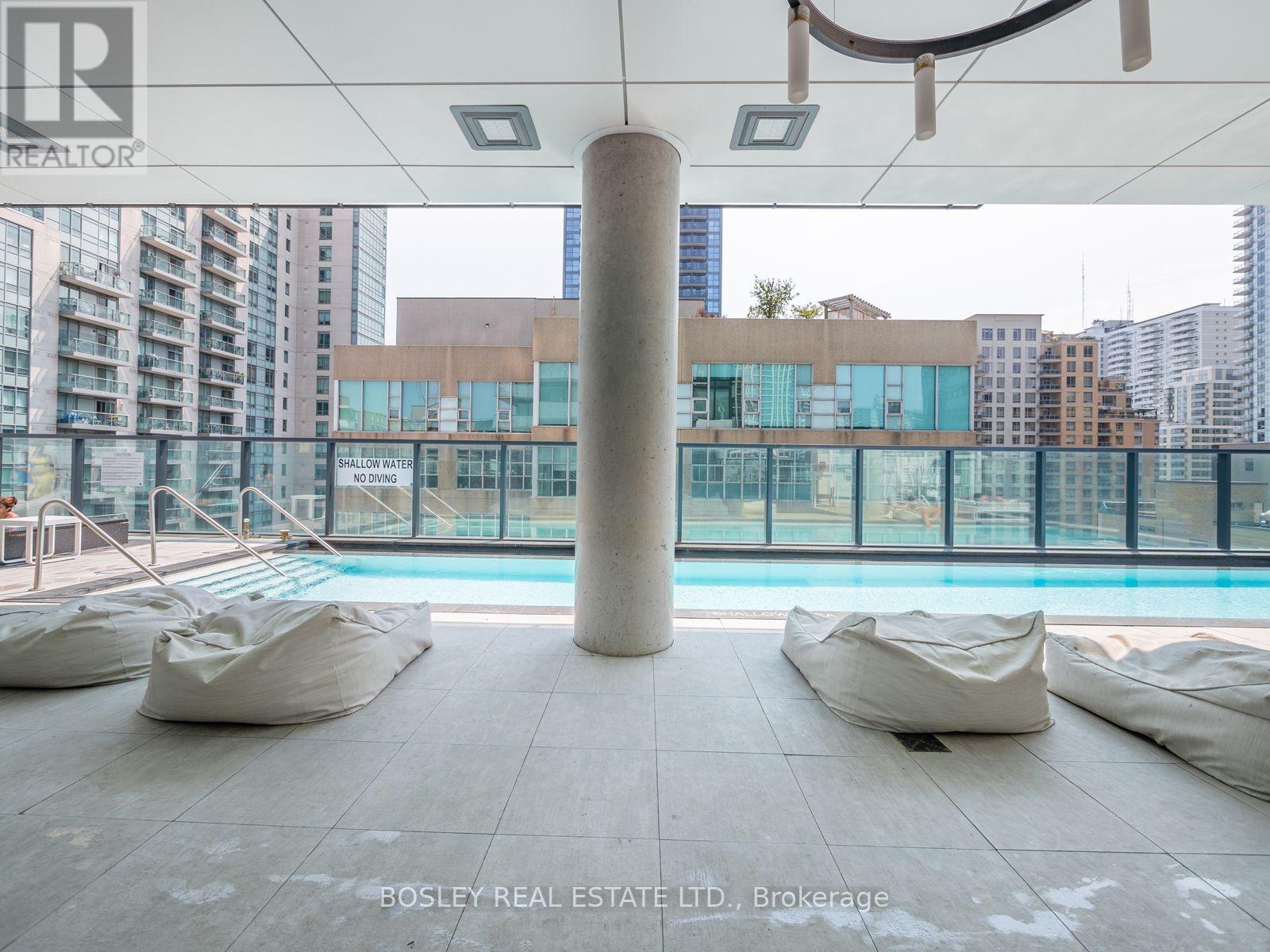 1702 - 185 Roehampton Avenue, Toronto, Ontario  M4P 0C6 - Photo 42 - C13818592