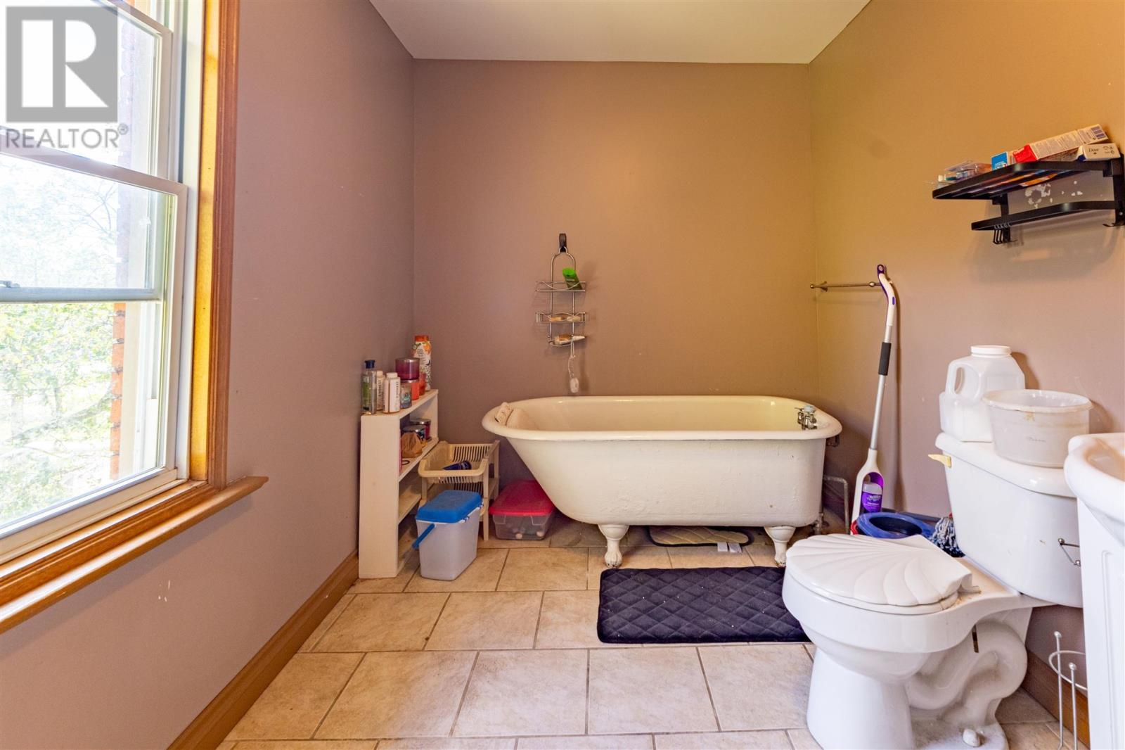 180 Elgin St, Sault Ste. Marie, Ontario  P6A 2Z1 - Photo 13 - SM262751