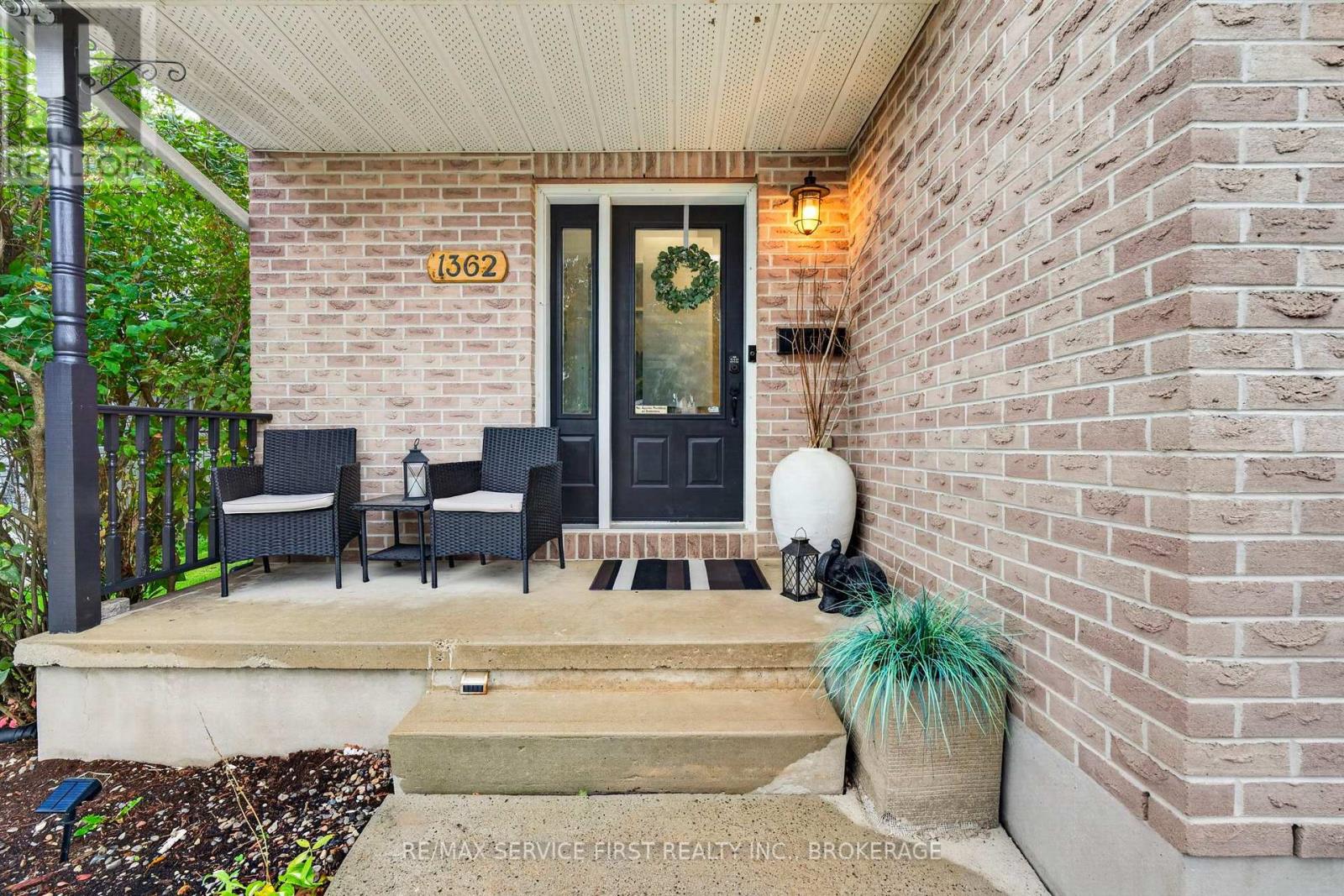 1362 Thornwood Crescent, Kingston, Ontario  K7P 3B5 - Photo 2 - X13860756