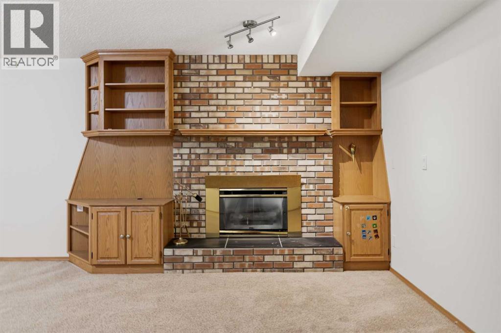 60 Sundown Way SE, Calgary, Alberta  T2X 3B6 - Photo 24 - A2348923
