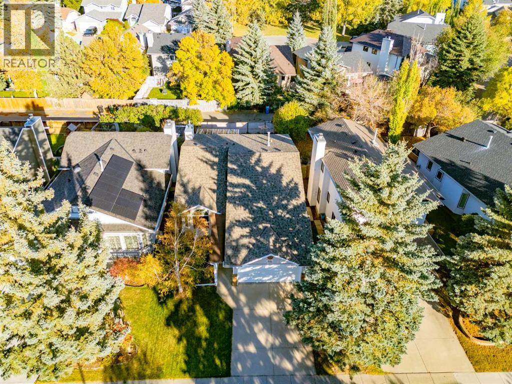 60 Sundown Way SE, Calgary, Alberta  T2X 3B6 - Photo 3 - A2348923
