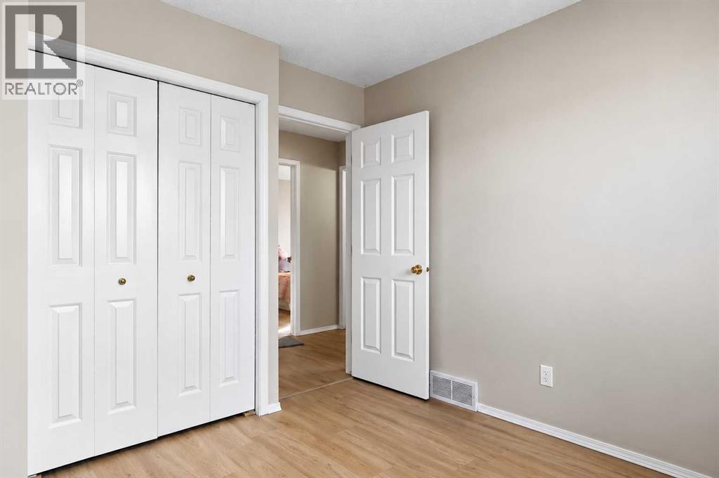 34 Applestone Park SE, Calgary, Alberta  T2A 7W2 - Photo 10 - A2350129