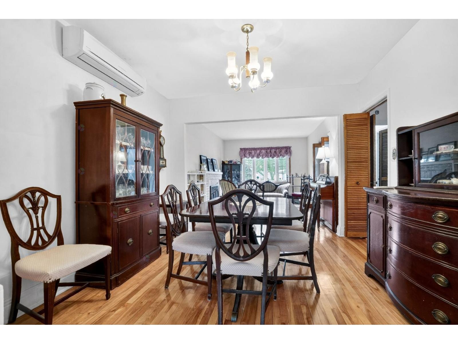 885 43e Avenue Montréal (Lachine) Quebec Canada H8T2J6 5
