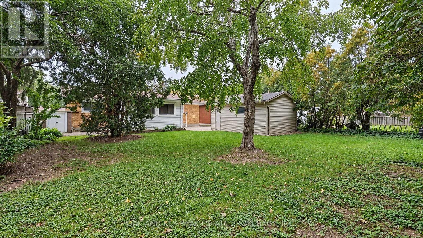 564 Chiddington Avenue, London South, Ontario  N6C 2W5 - Photo 9 - X13860788