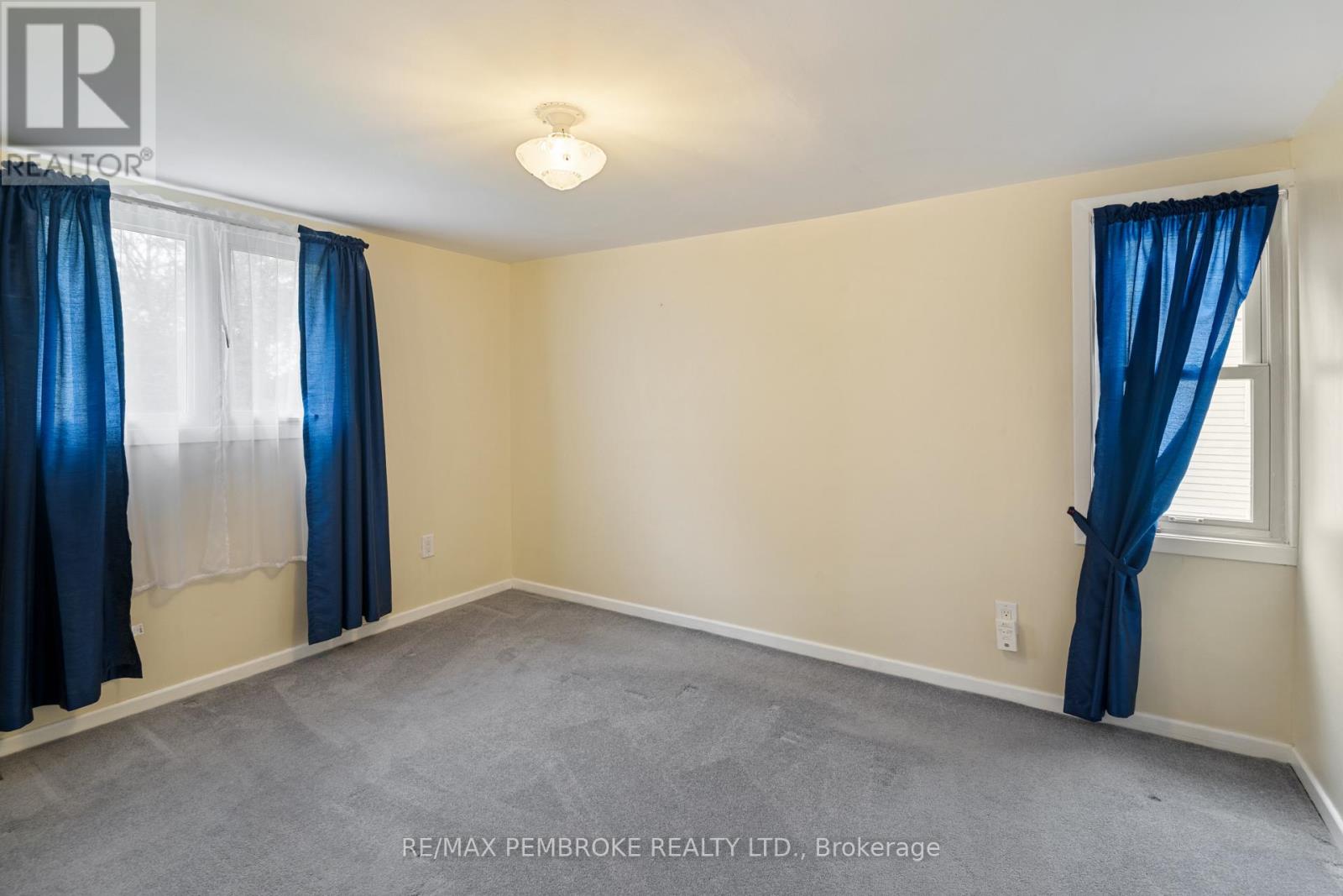 624 Hamilton Street W, Laurentian Valley, Ontario  K8A 6P6 - Photo 19 - X13860796