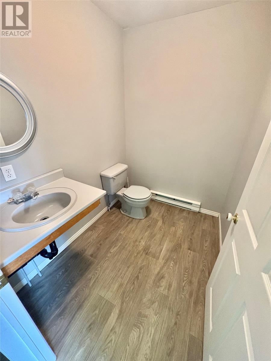 530 Main Street, Bishop's Falls — photo 24