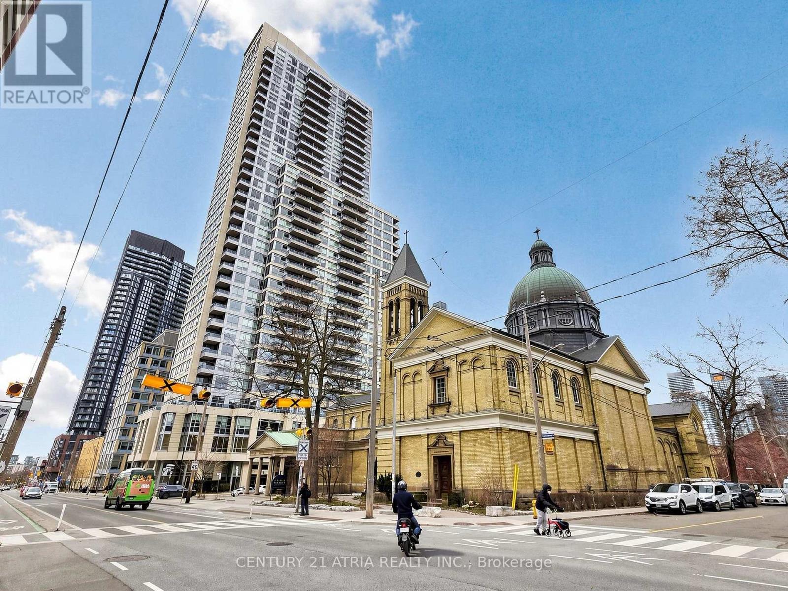 1401 - 500 SHERBOURNE STREET