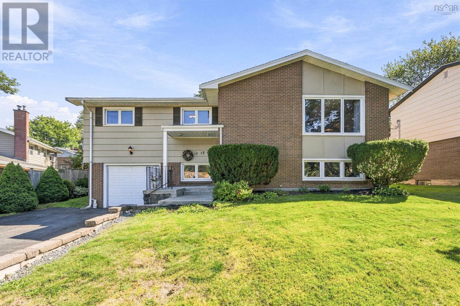 18 Northcliffe Lane, halifax, Nova Scotia