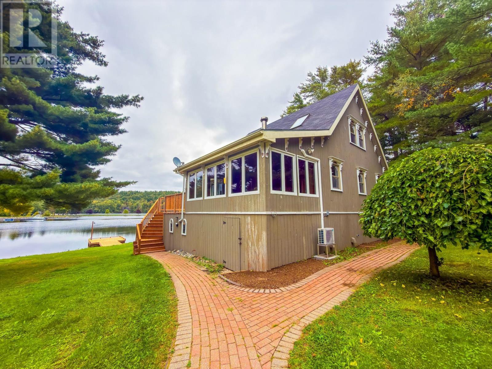 15 River Lane, Pleasantville, Nova Scotia  B0R 1G0 - Photo 4 - 202625078