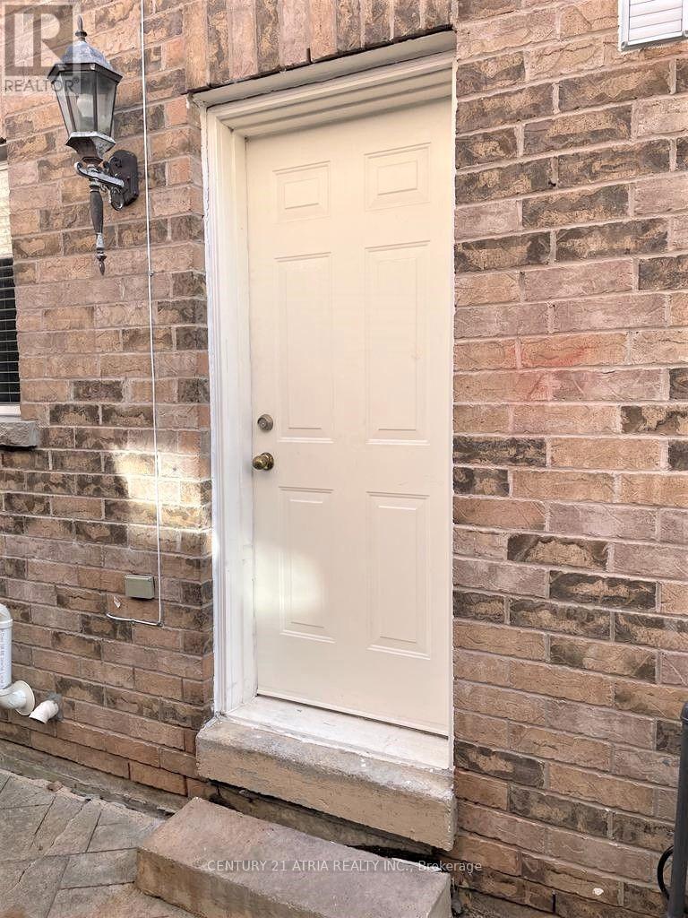 Main - 171 Freemont Street, Vaughan (Patterson), Ontario  L4K 5H6 - Photo 3 - N13860770