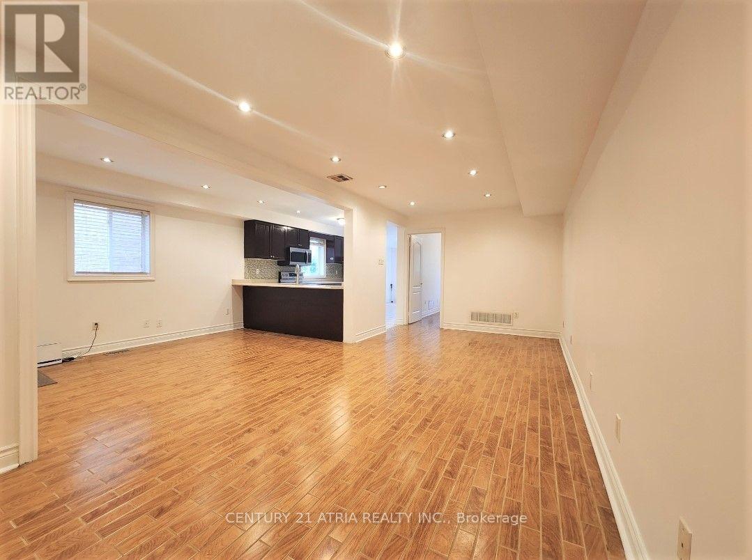Main - 171 Freemont Street, Vaughan (Patterson), Ontario  L4K 5H6 - Photo 5 - N13860770