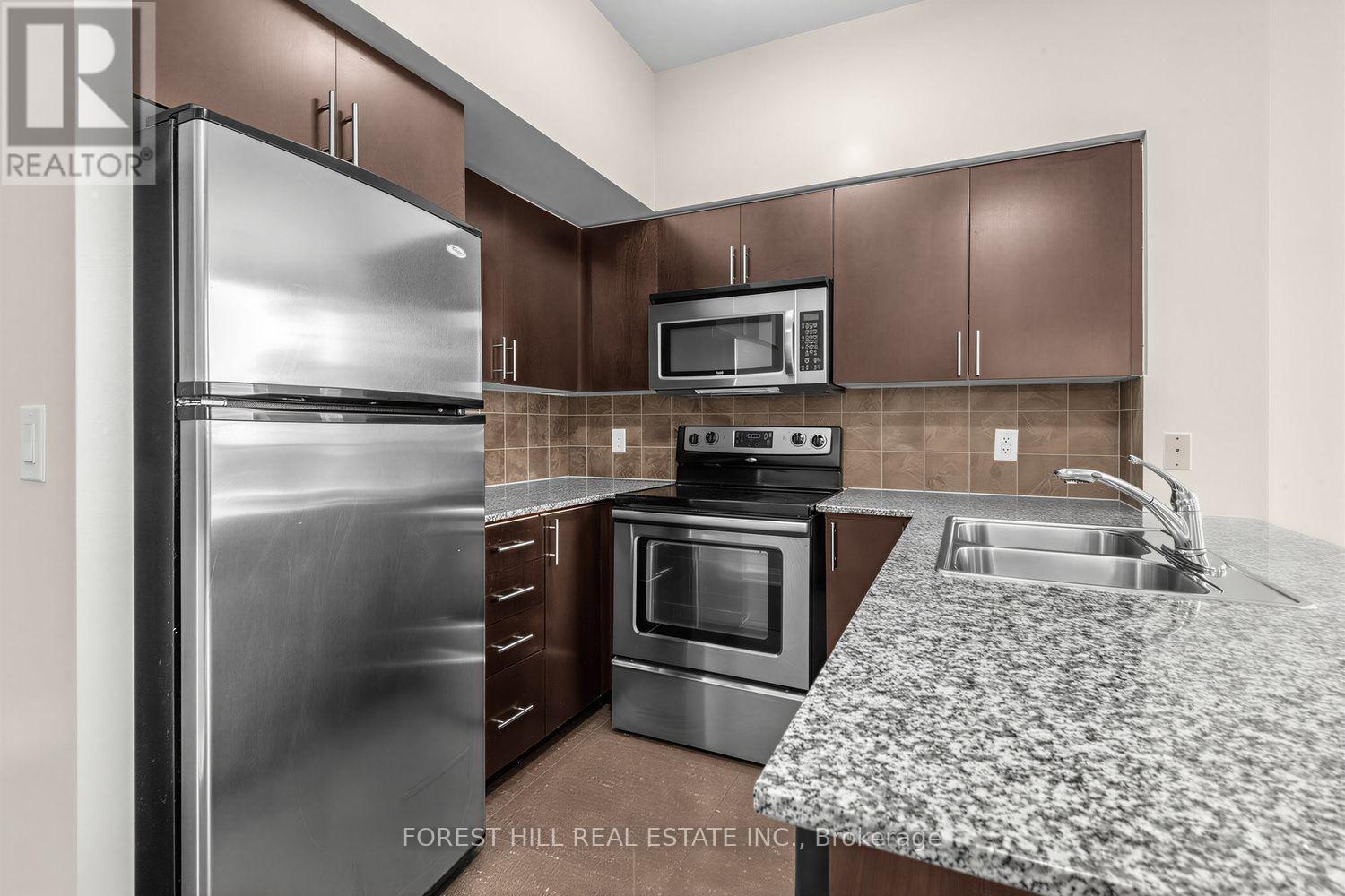 1605 - 30 North Park Road, Vaughan (Beverley Glen), Ontario  L4J 0G6 - Photo 5 - N13860798