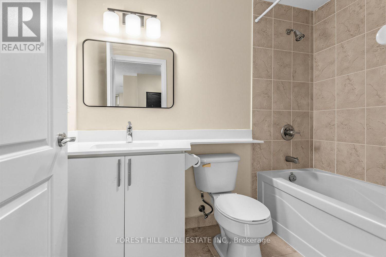 1605 - 30 North Park Road, Vaughan (Beverley Glen), Ontario  L4J 0G6 - Photo 8 - N13860798