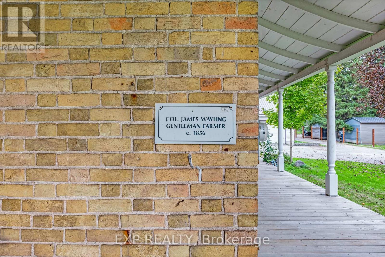 18611 Leslie Street, East Gwillimbury (Sharon), Ontario  L0G 1V0 - Photo 4 - N13860826