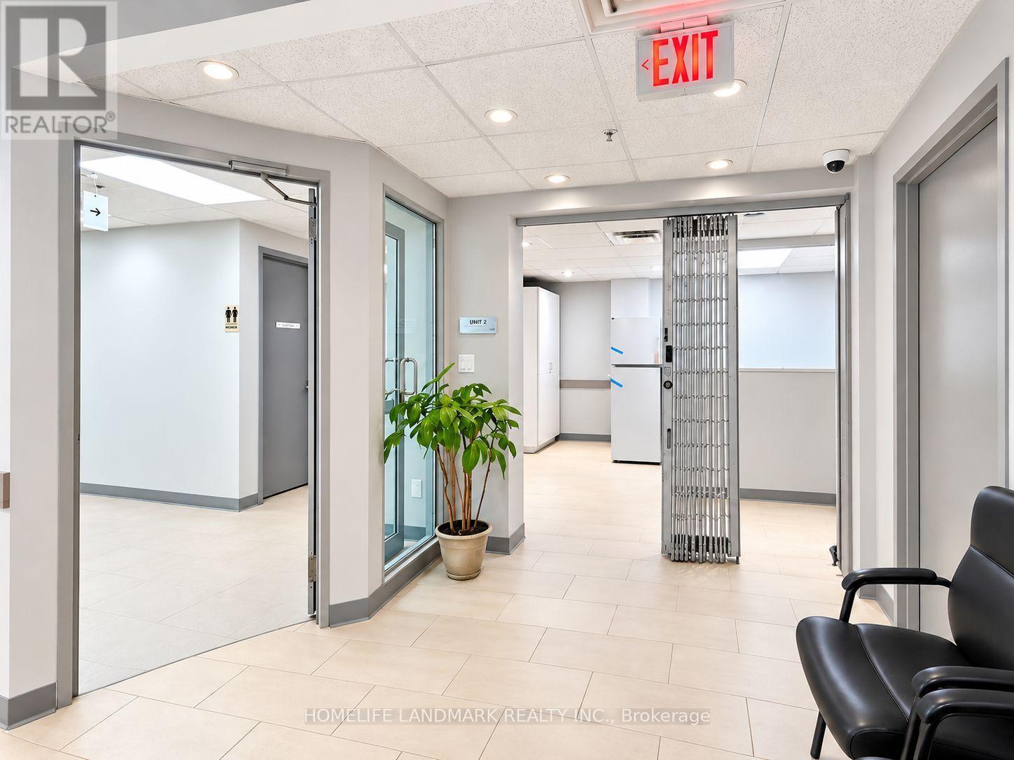 B104 - 7155 Woodbine Avenue, Markham, Ontario  L3R 1A3 - Photo 2 - N13860906